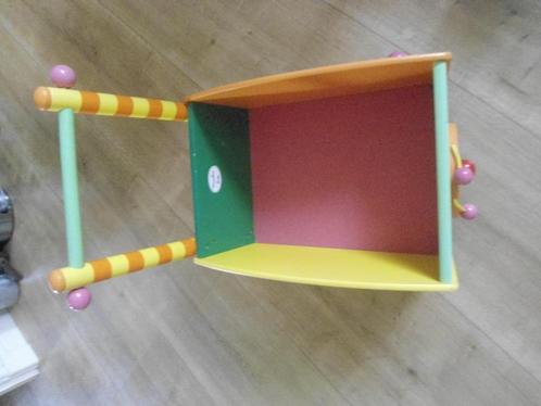 Loopkar in vrolijke kleuren duwwagentje speelwagen, Kinderen en Baby's, Speelgoed | Houten speelgoed, Gebruikt, Duw- of Trekspeelgoed