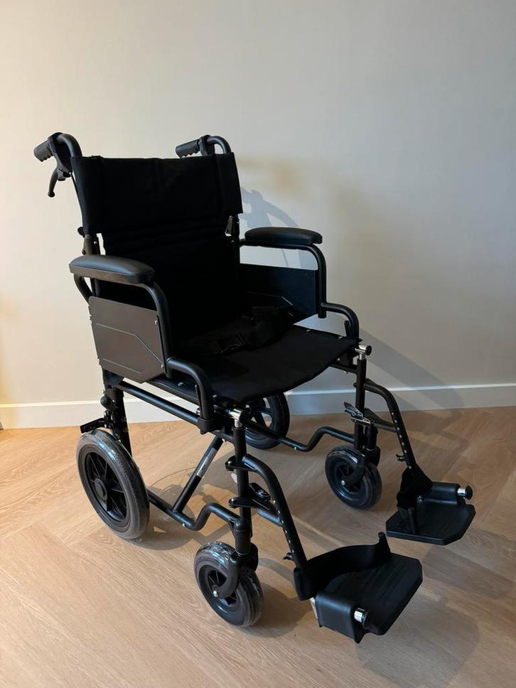 1x Rolstoel NIEUW Transport rolstoel opvouwbaar, Diversen, Rolstoelen, Zo goed als nieuw, Duwrolstoel, Ophalen
