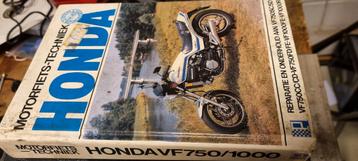 Honda VF750/1000 Motorhandboek Peters beschikbaar voor biedingen
