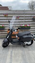 Vespa notte 2020, Ophalen, Zo goed als nieuw