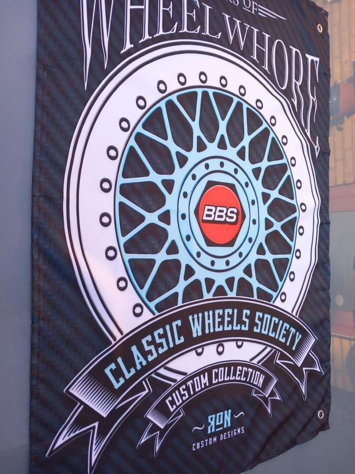 BBS BANNER 60X90 MET BEVESTIGGINGS OGEN PRACHTIGE KLEUREN, Auto diversen, Wieldoppen, Nieuw, Ophalen of Verzenden