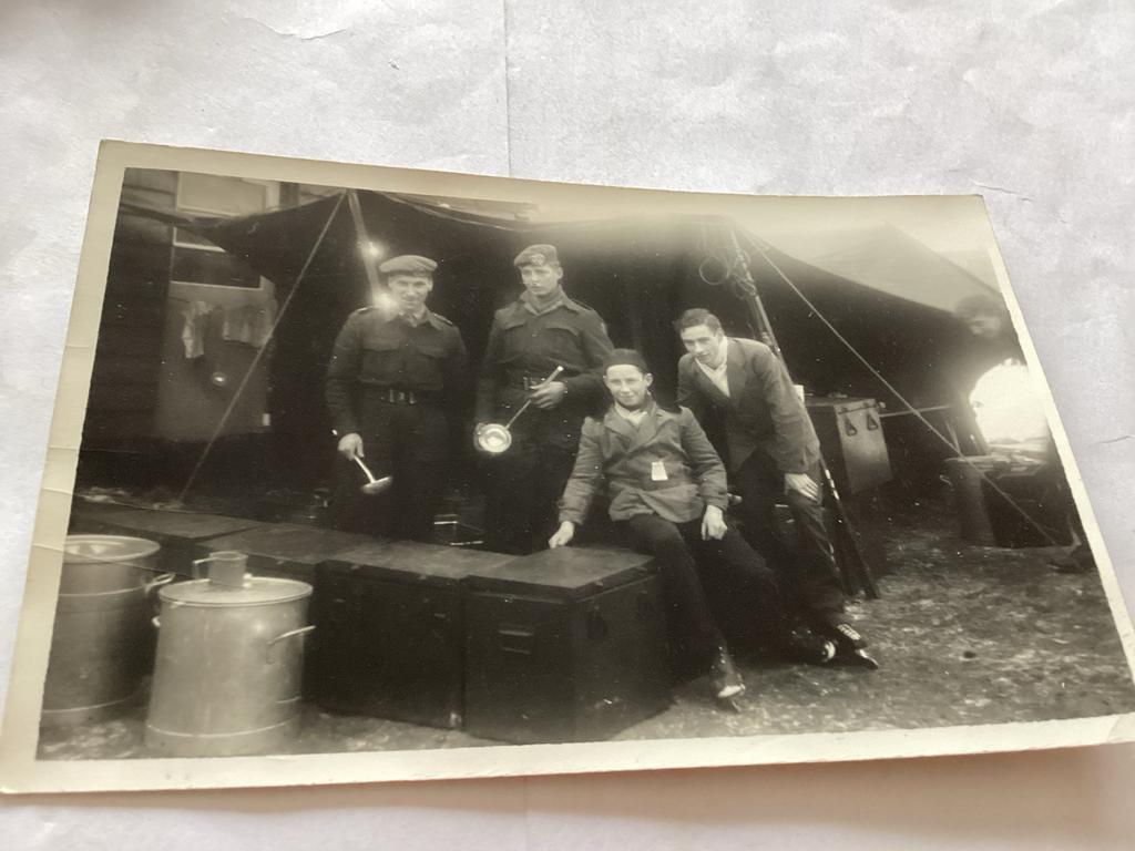 Oude foto van soldaten fotokaart, Gebruikt, Foto, Ophalen of Verzenden, Voor 1940