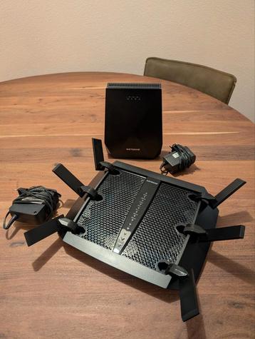 Netgear Nighthawk X6 router AC3200 en extender EX7700 beschikbaar voor biedingen