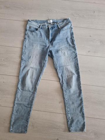Licht blauwe zachte stretch jeans skinny norah 44