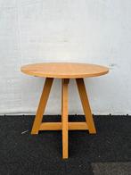 Ronde tafel, Ophalen, Gebruikt