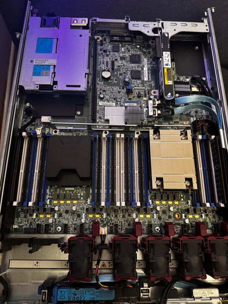 HPE DL360 Gen9 Server - moet weg, Computers en Software, Servers, Gebruikt, 3 tot 4 Ghz, 16 GB, Hot swappable onderdelen, Ophalen