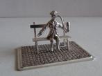 Miniatuur zilver DW2 man, bank pijp zilveren miniaturen, Antiek en Kunst, Verzenden, Zilver