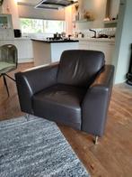 Lederen fauteuil, Huis en Inrichting, Fauteuils, Gebruikt, 75 tot 100 cm, Ophalen of Verzenden, Metaal