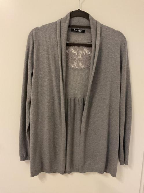 v.Betty Barclay, apart vest, mt 38,grijs m.kantinzet., Kleding | Dames, Truien en Vesten, Zo goed als nieuw, Maat 38/40 (M), Grijs