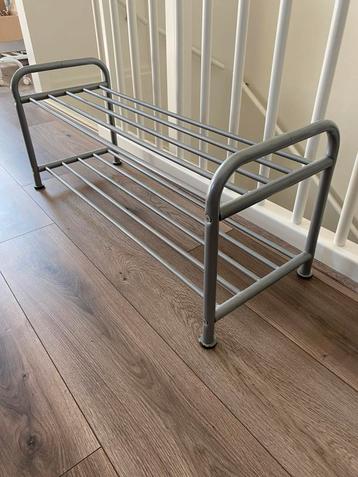 Ikea schoenenrek beschikbaar voor biedingen