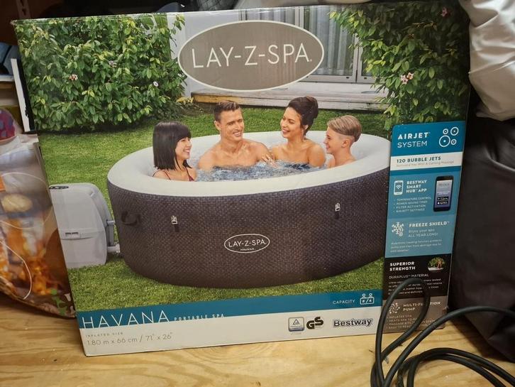 Bestway lay z spa Havana, Tuin en Terras, Bubbelbaden en Hottubs, Zo goed als nieuw, Opblaasbaar, Pomp, Ophalen