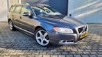 Volvo V70 R design YOUNGTIMER 2.0 Turbo | V 70 Rdesign, Auto's, Volvo, 202 pk, Zwart, 4 cilinders, Bedrijf