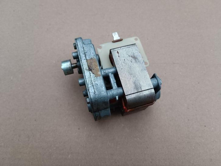 Motor / Brevel Products (Model F) Old Stock !!!, Verzamelen, Automaten | Overige, Gebruikt, Verzenden
