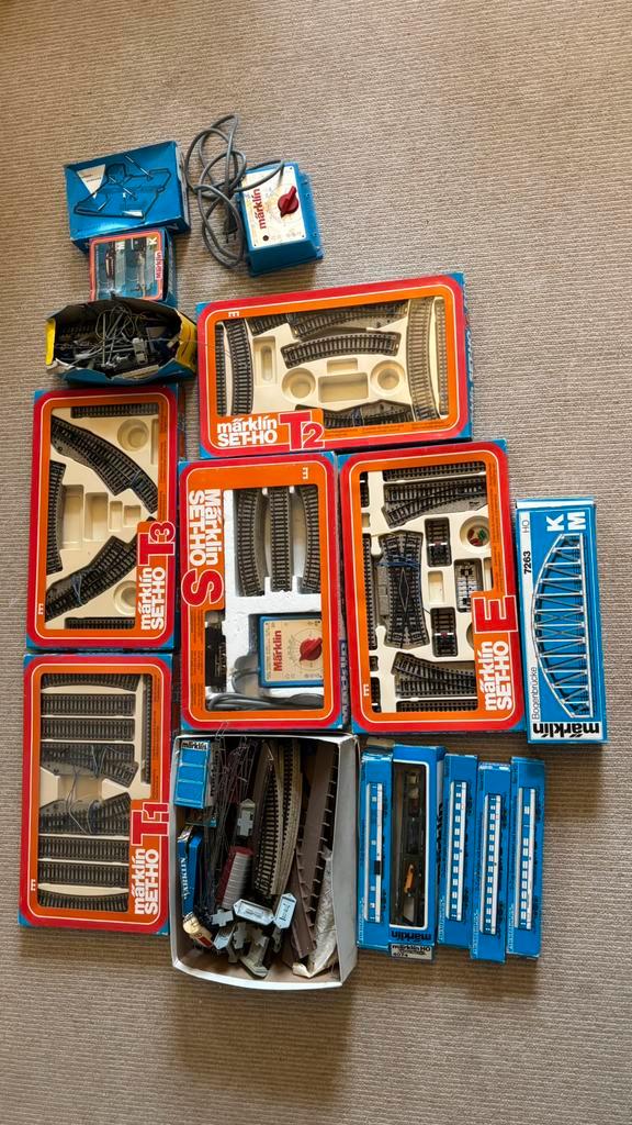 Flinke set Märklin HO wagons, rails, transformatoren,, Hobby en Vrije tijd, Modeltreinen | H0, Gebruikt, Treinset, Wisselstroom