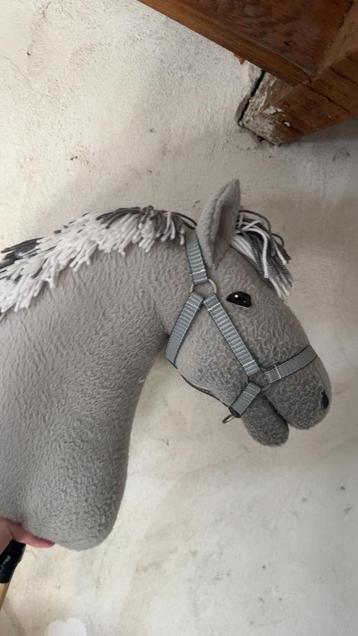 Hobbyhorse beschikbaar voor biedingen