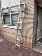 Uitschuifbare ladder - 2,5m - Diemen, Doe-het-zelf en Verbouw, Ladders en Trappen, Ophalen, Gebruikt, Ladder, Opvouwbaar of Inschuifbaar