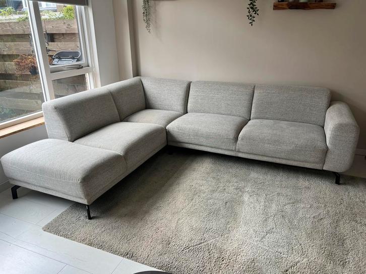 Mooie hoekbank, lichtgrijs 5-zits, Huis en Inrichting, Banken | Complete zithoeken, Gebruikt, Stof, Ophalen