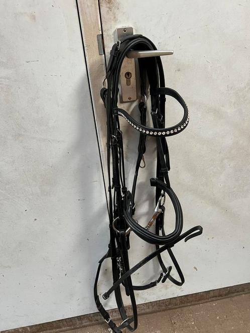 2 hoofdstellen, baby pellham en borsttuig zgan Full, Dieren en Toebehoren, Paarden en Pony's | Hoofdstellen en Tuigage, Zo goed als nieuw