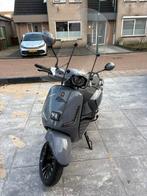 GTS Palermo *(NIEUW!)* 360 km op teller!, Nieuw, Benzine, Ophalen, Overige merken