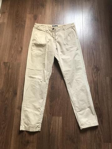 broek (Only) beschikbaar voor biedingen