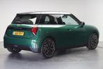 MINI Hatchback Cooper E / Favoured / Pakket L / 18" Night Fl, Met garantie (alle), 184 pk, Blauw, 25 min