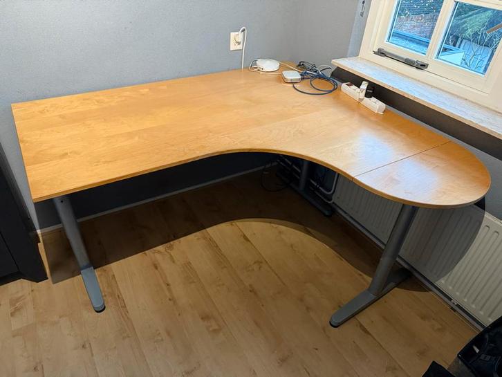IKEA Galant Hoekbureau met extra verleng- tussenstuk., Huis en Inrichting, Bureaus, Gebruikt, Bureau, In hoogte verstelbaar, Ophalen of Verzenden