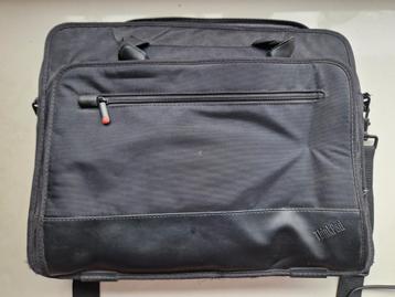 Laptoptas zwart beschikbaar voor biedingen
