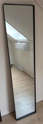 Zwarte spiegel met standaard - 160cm hoog, Huis en Inrichting, Woonaccessoires | Spiegels, Ophalen, Minder dan 50 cm, Zo goed als nieuw