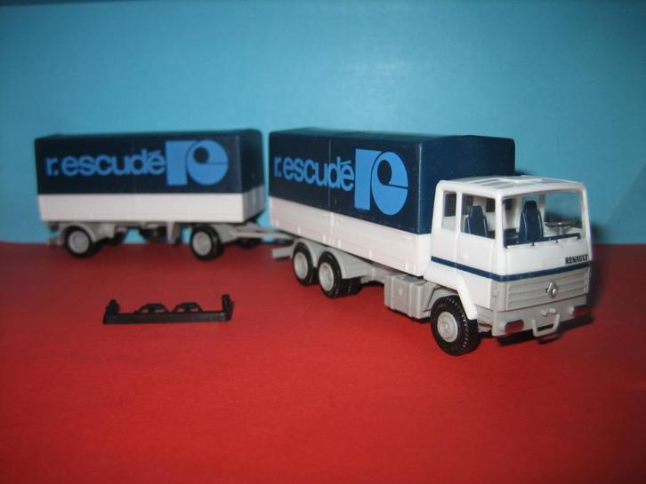 Escude   RENAULT  combi  Herpa, Hobby en Vrije tijd, Modelauto's | 1:87, Nieuw, Bus of Vrachtwagen, Herpa, Ophalen of Verzenden