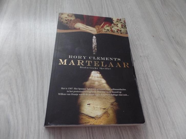 Rory Clements Martleaar historische thriller, Boeken, Thrillers, Gelezen, Ophalen of Verzenden