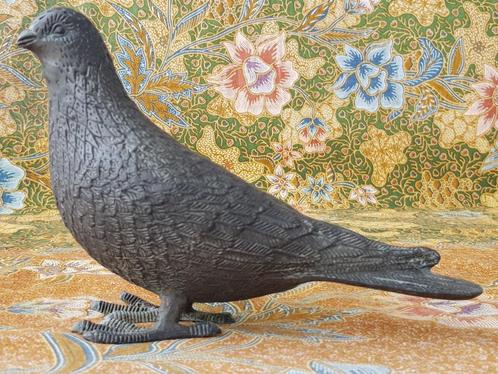 Mooi origineel oud Oosters brons beeldje van een duif 20 cm., Antiek en Kunst, Kunst | Niet-Westerse kunst, Ophalen of Verzenden