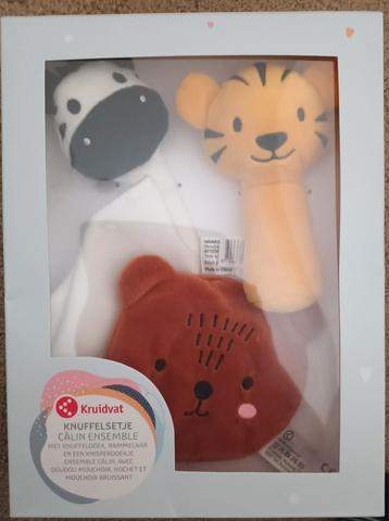 Kruidvat knuffelsetje  beschikbaar voor biedingen