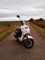 Peugeot Kisbee White Edition. Bouwjaar: 2020, Ophalen of Verzenden