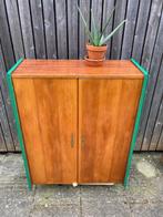 Mid Century vintage wandkast, Ophalen, Met plank(en), Gebruikt, 50 tot 100 cm