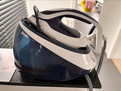 Tefal Pro Express Protect (GV9221) stoomgenerator, Witgoed en Apparatuur, Strijkijzers en Strijkplanken, Gebruikt, Ophalen of Verzenden