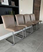 Vier taupe leder Henders & Hazel design stoel rvs frame, Huis en Inrichting, Stoelen, Ophalen, Henders en Hazel, Zo goed als nieuw