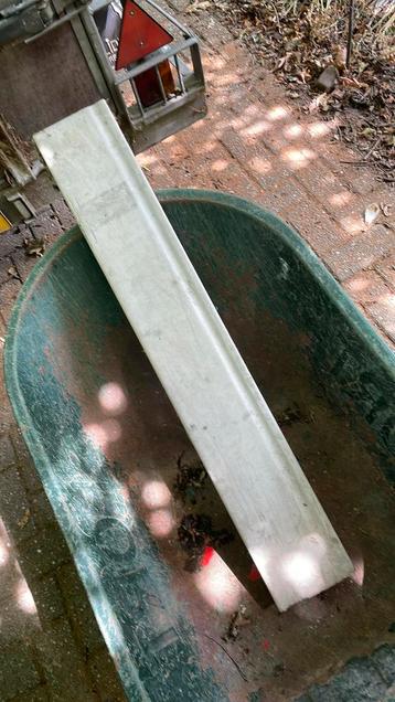 Dorpel boven raam beton 90 x 14 x 6 nieuw beschikbaar voor biedingen