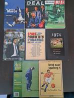 Sportboeken, Voetbalbalboeken 8x Egmond Ajax Hard Gras etc, Gelezen, Balsport, Ophalen of Verzenden