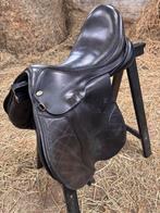 JC Saddles Springzadel, Maart, Vrouwelijk