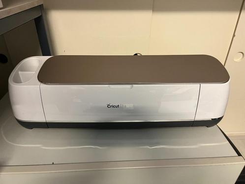 Cricut Maker Champagne, incl. toebehoren, Hobby en Vrije tijd, Knutselen, Zo goed als nieuw, Knutselwerk, Ophalen of Verzenden