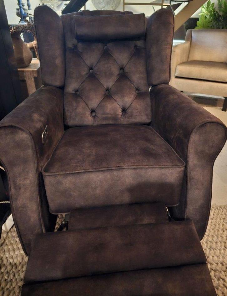 LANDELIJKE FAUTEUILS, STOELEN en BANK in de SALE, Huis en Inrichting, Banken | Sofa's en Chaises Longues, Nieuw, Eenpersoons, Minder dan 150 cm