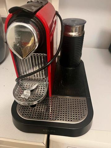 Nespresso Krups My Machine - Rood beschikbaar voor biedingen