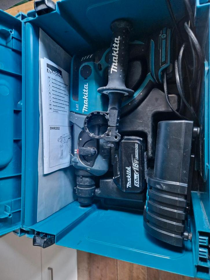 Makita DHR202RTJ Accu Boorhamer 18v, Doe-het-zelf en Verbouw, Gereedschap | Boormachines, Zo goed als nieuw, Boor- en/of Breekhamer