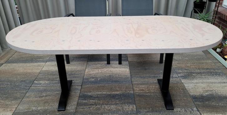tuintafel massief hout ovaal., Tuin en Terras, Tuintafels, Gebruikt, Ovaal, Hout, Ophalen