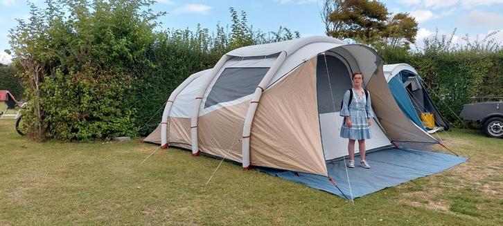 MooieDecathlon 5.2 opblaastent ,samen met kleine bagagewagen, Caravans en Kamperen, Tenten, tot en met 5, Zo goed als nieuw, Ophalen