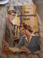 Een weerspannig hart - Marjorie Moore, Boeken, Romans, Ophalen of Verzenden, Gelezen, Nederland