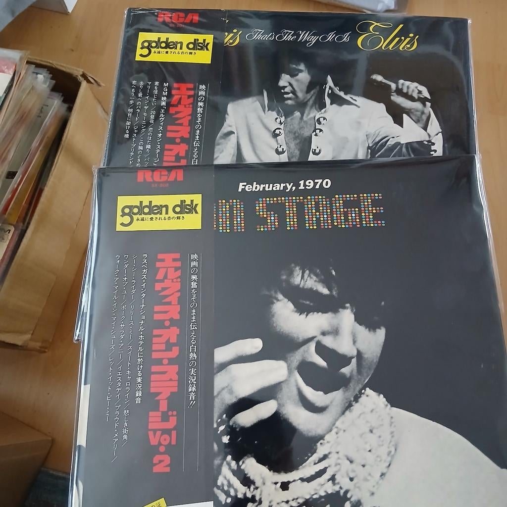 Elvis Presley - On Stage & That's The Way It Is vol.1 en 2, Ophalen of Verzenden, Zo goed als nieuw, 12 inch, Rock-'n-Roll
