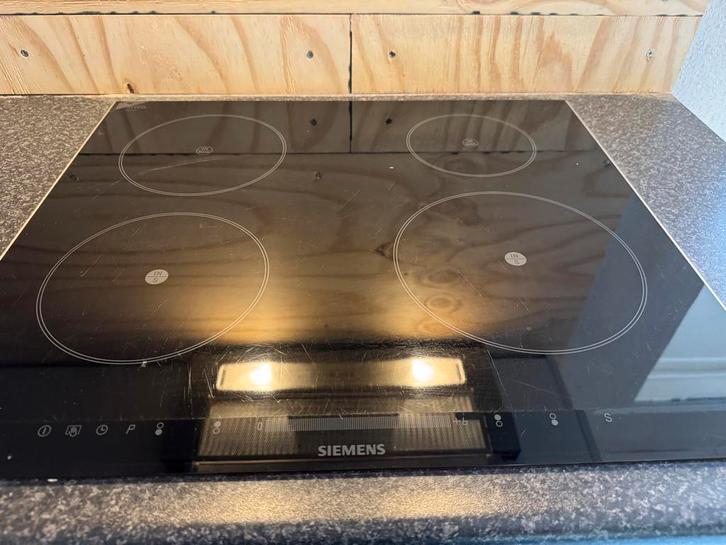 Siemens inductiekookplaat EH675ME21E / Type HMII40C, 7200W., Witgoed en Apparatuur, Kookplaten, Inbouw, Inductie, 4 kookzones