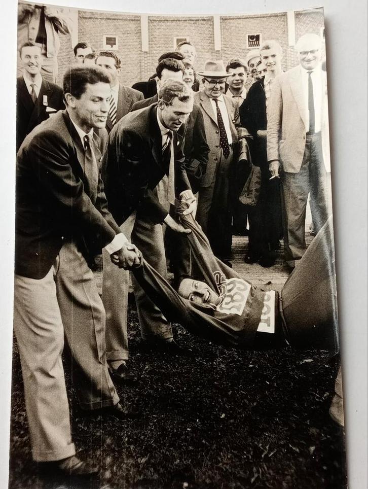Vintage Foto Scandinavië Winnende Atleet Sportman, Verzamelen, Foto's en Prenten, Gebruikt, Foto, Overige onderwerpen, 1940 tot 1960