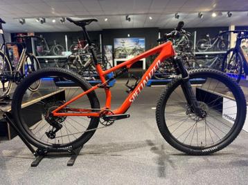 Specialized Epic 8 Comp Full Suspension MTB beschikbaar voor biedingen